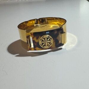 Rustic Cuff Gold Bracelet with Tortoise Detail